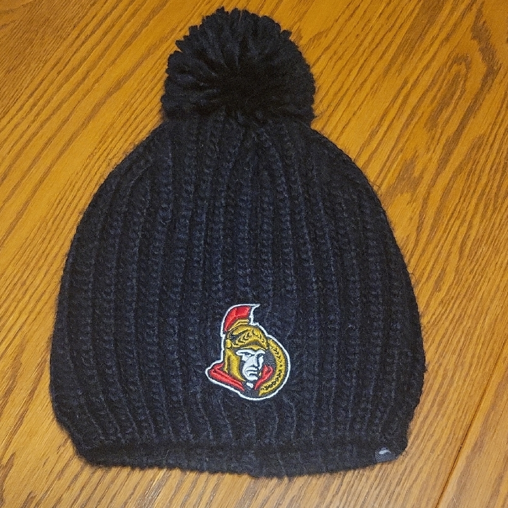 Women's Ottawa Senators Fanatics Black Pom-Pom Beanie